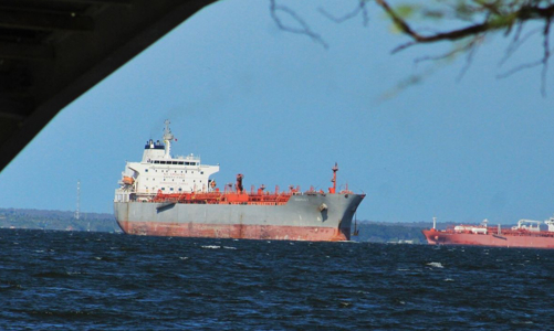 Bị Mỹ cấm vận, xuất khẩu dầu thô của Venezuela vẫn tăng gấp ba