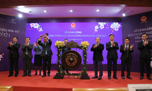 Chứng khoán Việt Nam đứng trước vận hội mới năm 2021