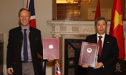 Việt Nam - Anh ký hiệp định thương mại tự do