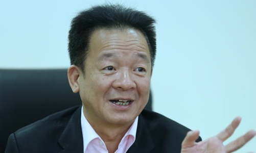 Bầu Hiển: Làm ông chủ mệt, nhưng sướng