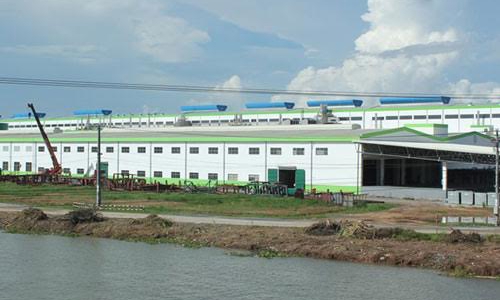 Kiểm tra nhà máy giấy có thể “bức tử” sông Hậu
