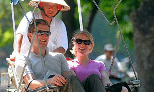 Khách quốc tế đến Việt Nam thăm người thân tăng mạnh