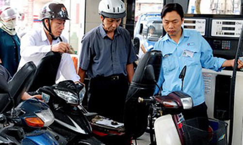 Từ 1/1/2012 sẽ ngừng thu phí xăng dầu