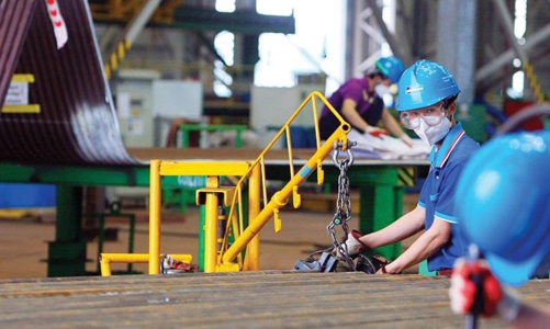 Doanh nghiệp rót gần 1,2 triệu tỷ đồng vào nền kinh tế