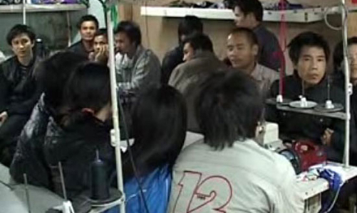 Người Việt tại xưởng may “đen” ở Nga: Giải mã hành trình