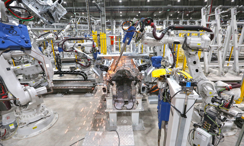 Đề xuất miễn thuế linh kiện ô tô để thử nghiệm của VinFast