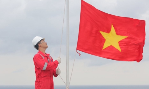 Petro Vietnam: Các dự án dầu khí ở miền Trung đang “triển khai theo kế hoạch”