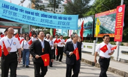 3.000 thanh niên Việt sang Trung Quốc dự liên hoan 