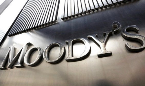 18 ngân hàng Việt Nam bị Moody's hạ triển vọng xuống 