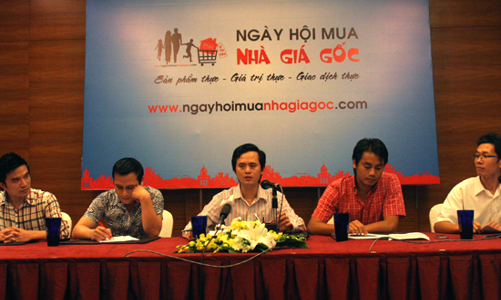 “Ngày hội mua nhà giá gốc” và những chuyện khôi hài