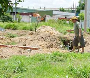 Quy định mới về đền bù đất: Bối rối lúc 