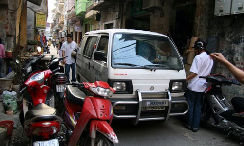 Ngõ nhỏ, phố nhỏ và lộ trình cấm mô tô, xe máy