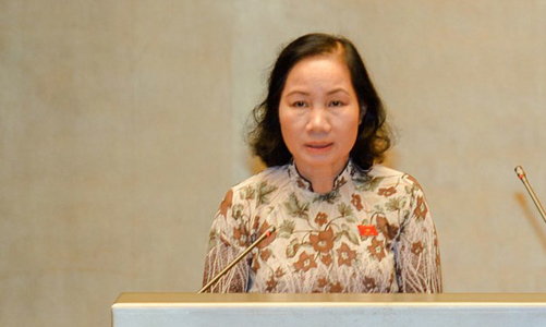 “Không nên tập trung khai thác dầu và tài nguyên để tăng GDP”