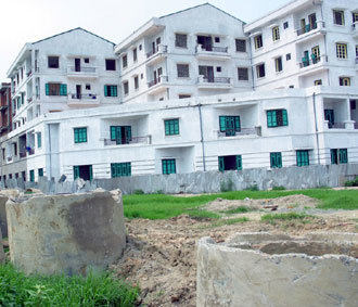 Nhà ở xã hội: “Thoát nghèo” sẽ phải trả nhà