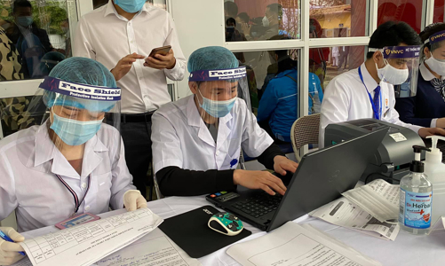 Thêm 12 ca nhiễm Covid-19 tại Hải Dương, Bình Dương, Tp.HCM và Ninh Thuận