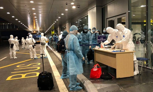 Thêm 2 người nhập cảnh từ Mỹ và Dubai nhiễm Covid-19 