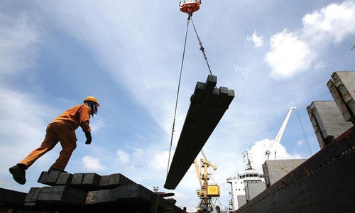 Nhập siêu cả nước chạm ngưỡng 2,7 tỷ USD 6 tháng 