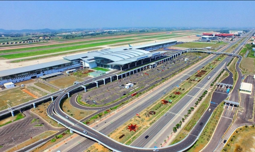 Bộ Giao thông xin Thủ tướng bố trí vốn cải tạo đường băng Nội Bài, Tân Sơn Nhất