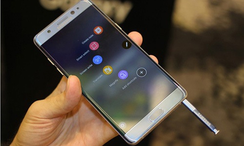 Những người Việt đã mua Note 7 sẽ được đổi máy mới