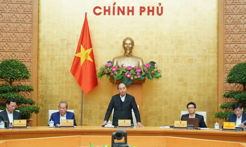 Thủ tướng yêu cầu tạm dừng các chuyến bay thương mại từ nước ngoài