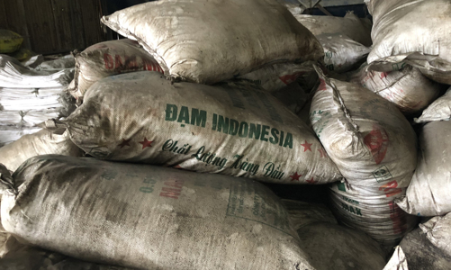 Phát hiện số lượng lớn phân bón giả, chuyển hồ sơ sang Bộ Công an