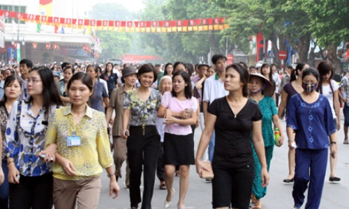 Hà Nội mở phố đi bộ cuối tuần quanh hồ Gươm từ 1/9 tới