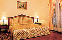 Bảo vệ môi trường: Du khách quan tâm, khách sạn thờ ơ