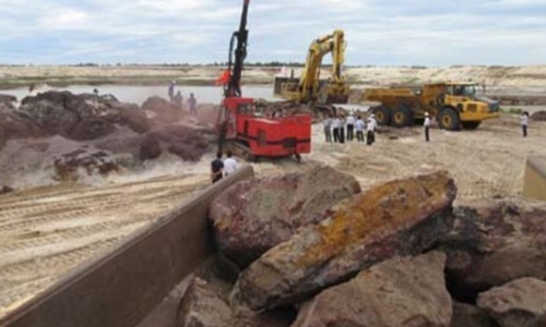 “Đánh thức” mỏ sắt 35 tỷ USD: Bộ Công Thương không muốn dừng