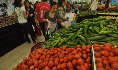 Nhiều mặt hàng thiết yếu ổn định giá