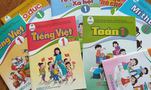 Giá sách giáo khoa phải phù hợp với thu nhập của người dân
