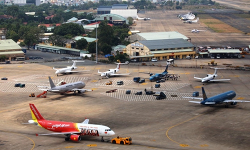 Vietjet vượt Vietnam Airlines về chở khách nội dịp Tết