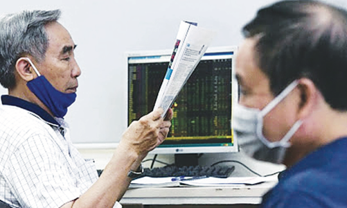 Giải mã đà tăng nóng của chứng khoán năm 2020