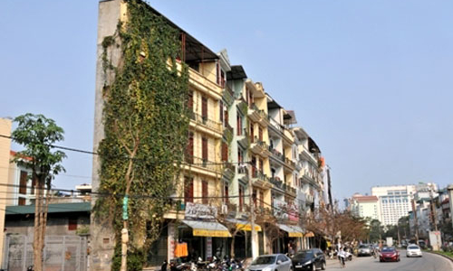 Hà Nội “bất lực” với nhà siêu mỏng, siêu méo?