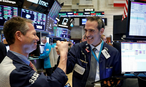 Cổ phiếu nào tăng điểm mạnh nhất trong S&P 500 năm 2020?