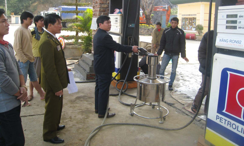 Bịt lỗ hổng chính sách trong hoạt động kinh doanh xăng dầu