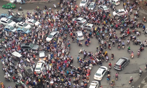 Hà Nội không cấm mà chỉ tính dừng xe máy sau 2030