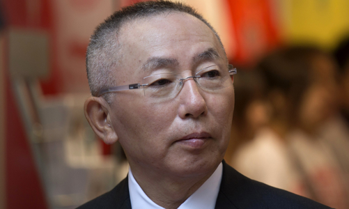 Tỷ phú giàu nhất Nhật Bản rút khỏi SoftBank sau 18 năm