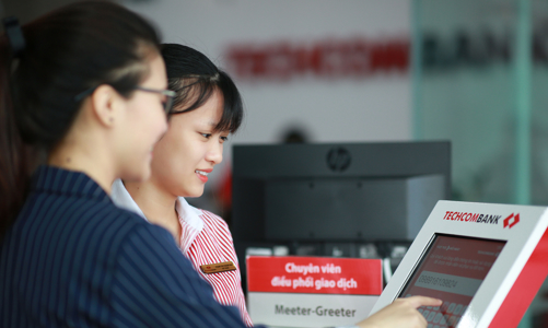 Nóng cuộc đua thu hút tiền gửi không kỳ hạn trong lĩnh vực ngân hàng