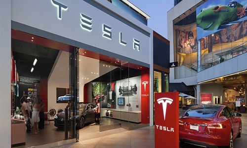 Bí quyết thành công dù không tốn nhiều tiền quảng cáo của Tesla