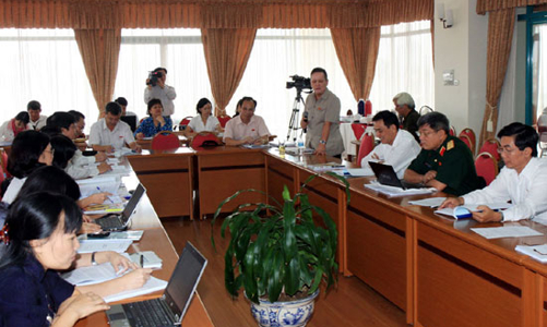 Bầu đại biểu của dân: Người ứng cử phải “ngang sức ngang tài”