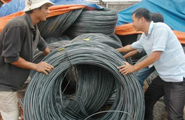 Giá thép tăng thêm từ 150.000 - 300.000 đồng/tấn