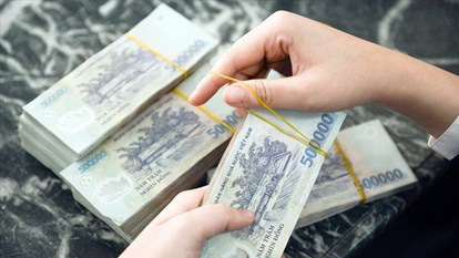 Lao đao vì Covid, thưởng Tết 2021 sẽ thế nào?