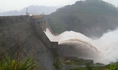 Bộ Công Thương muốn áp giá linh hoạt, bù chi phí cho thuỷ điện 