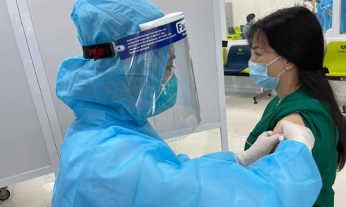 Hà Nội dự kiến tiêm vaccine Covid-19 đợt 1 cho hơn 7.200 người