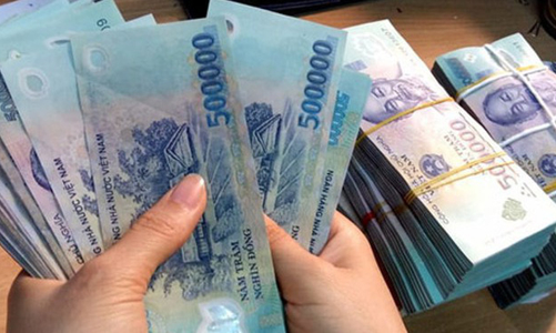 Lãi suất tín dụng đen tới 1.400%, cho vay ngang hàng 700%