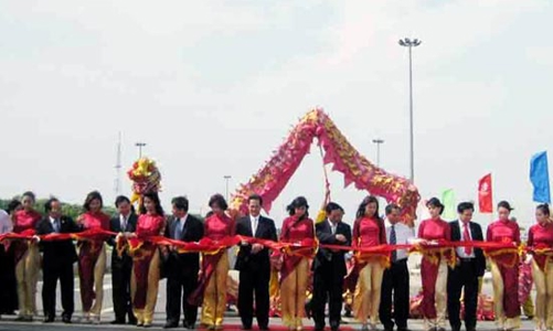 Chính thức thông xe Đại lộ Thăng Long