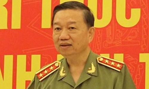 “Dân đang giữ khá nhiều tiền mặt”