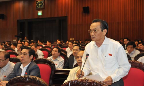 Nghị trường tiếp tục âu lo nợ xấu