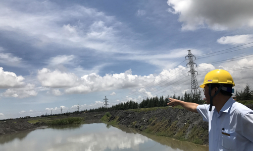 Biến hàng triệu tấn tro xỉ nhiệt điện than thành vật liệu xây dựng 