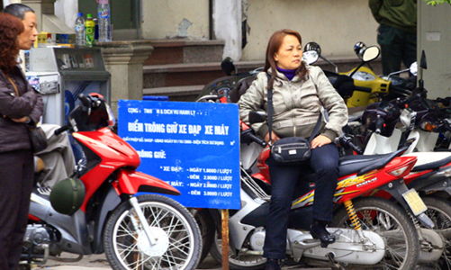 Sắp thanh tra việc sử dụng lòng đường, vỉa hè tại Hà Nội, Tp.HCM